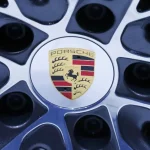 詐貸購豪車轉售 無證華男判囚30月